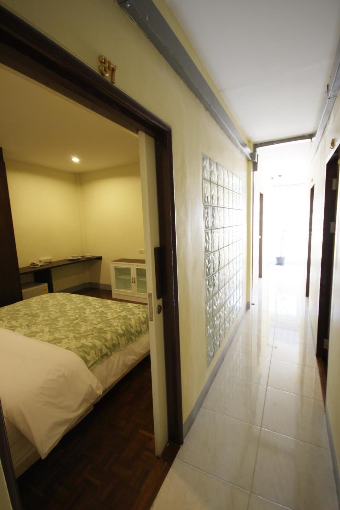 Khách sạn Nine Place Sukhumvit 40 Bangkok